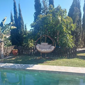 Aguacate Con Apto Villa Nerja